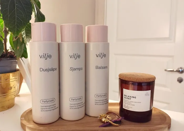 Women Only - Guestroom In Centre Of Town בית אירוח