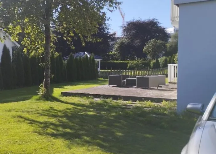 Women Only - Guestroom In Centre Of Town Førde